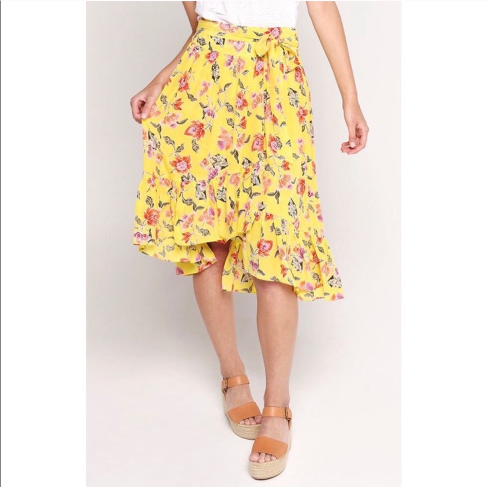 Joie Denisha Floral Ruffle Silk Skirt Yellow NWT Colorful Size 4 Cottagecore